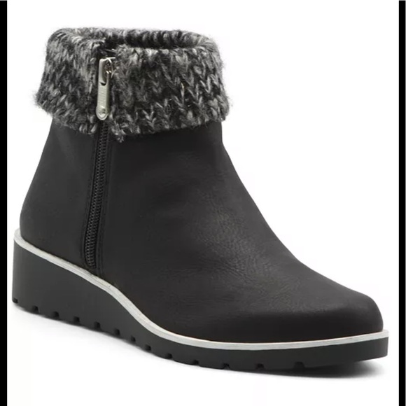 Adrienne Vittadini Sport Trapeza Boots 